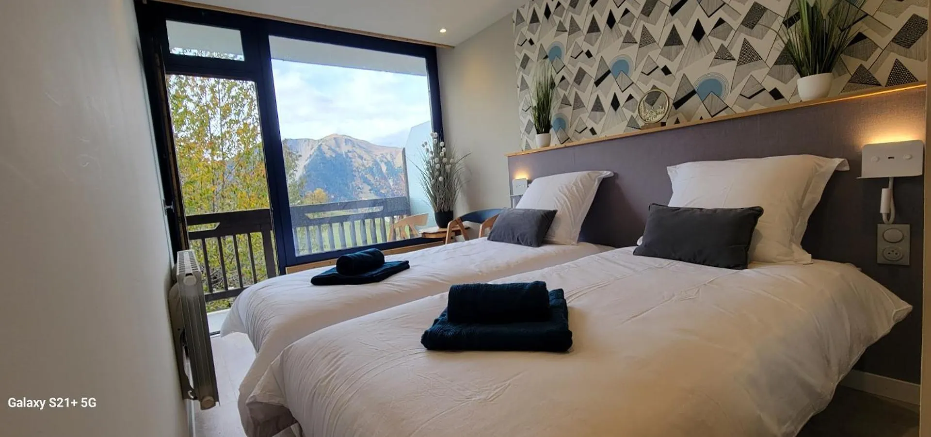 Hotel La Rua Albiez-Montrond